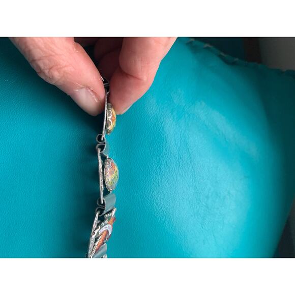 NIAGARA FALLS Canada Maple Leaf Reverse Painted INTAGLIO Glass Souvenir Bracelet - Picture 6 of 10